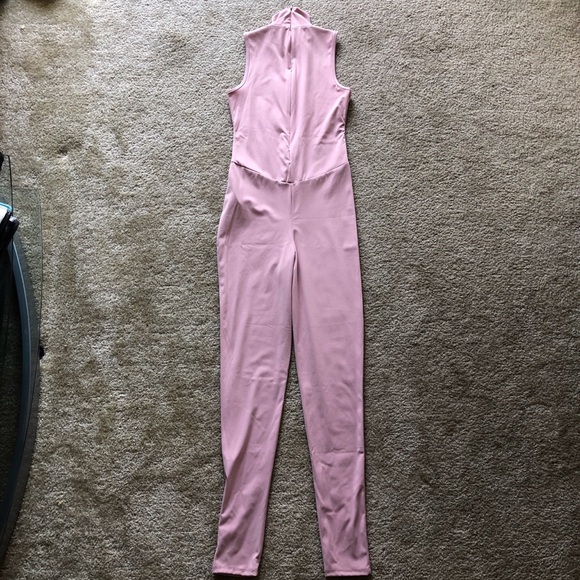 Pink high neck one piece jumpsuit with zipper - Picture 5 of 8